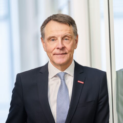 Porträt von Dietmar Scharmacher